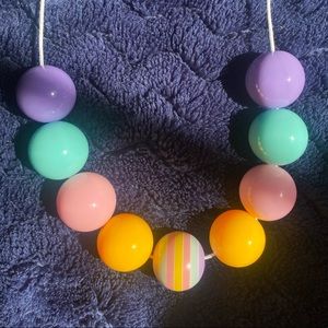 Kids bubblegum necklace